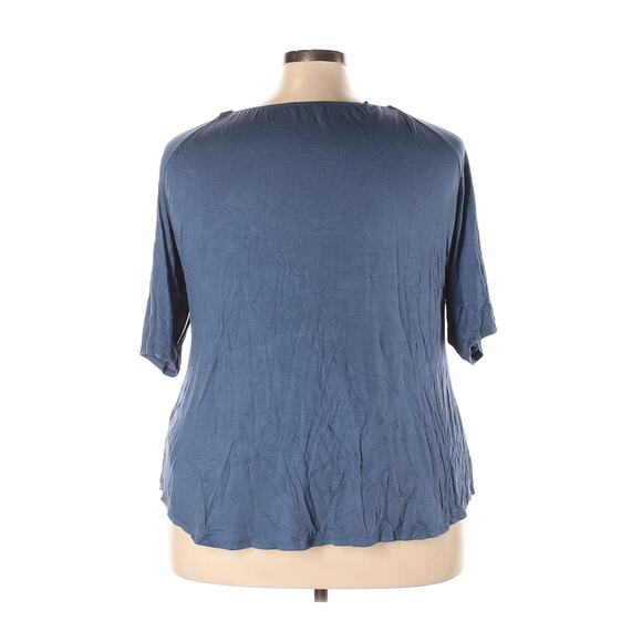 Kiyonna Blue Top 3X Destinaton Daydream Style Halter Neckline Relaxed Fit - Picture 3 of 5